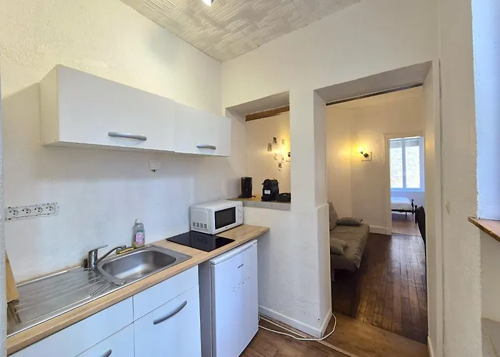 Lisbonne - Calme Et Agreable *